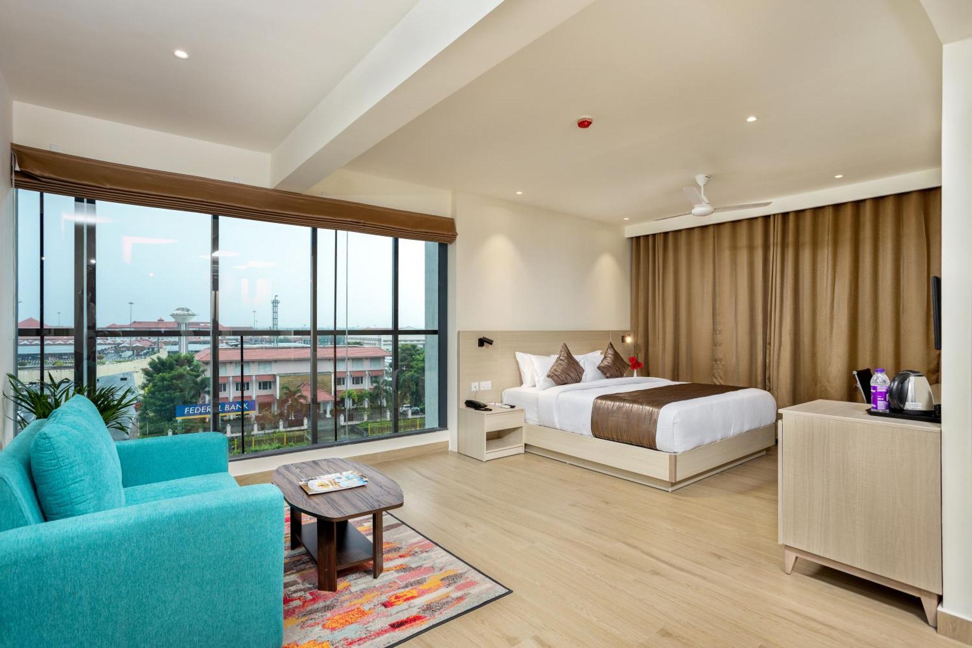 Presidency Airport Hotel Kochi エクステリア 写真